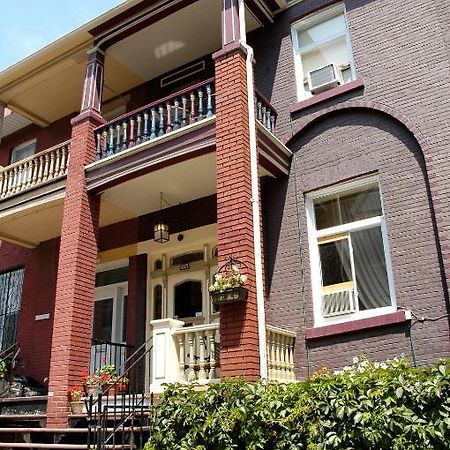 Jade Blue B&B Монреал Екстериор снимка